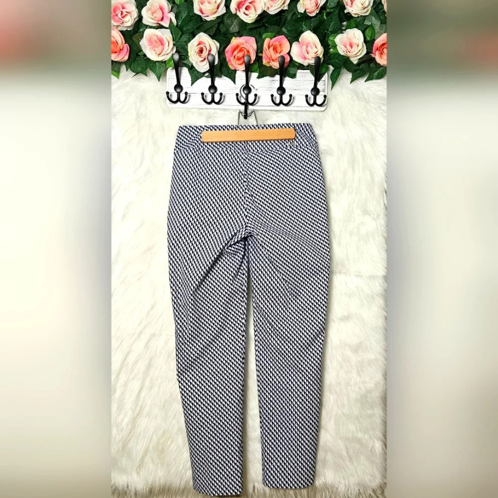 Up! Patterned Skinny Fit Stretch Slacks - Picture 3 of 6